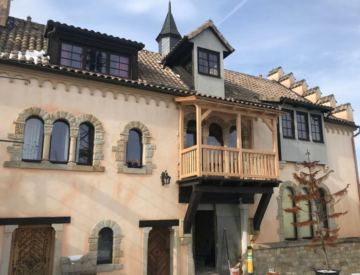 Fewo Gerichtsstube Im Rittergut Leppersdorf Bei Radeberg Fuer 6 Pers Wachau 外观 照片
